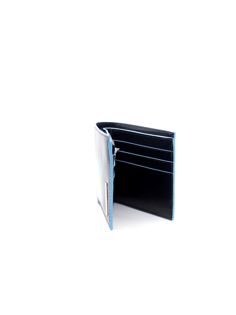 44605.BLU_2.jpg